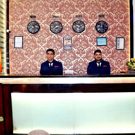 Hotel B.R. Inn Panipat Exterior photo