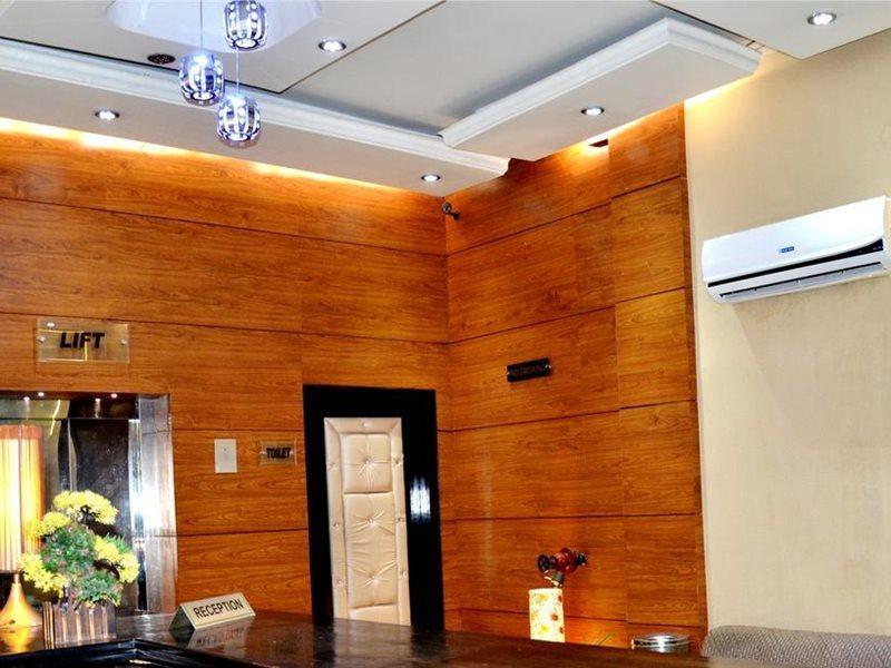 Hotel B.R. Inn Panipat Exterior photo